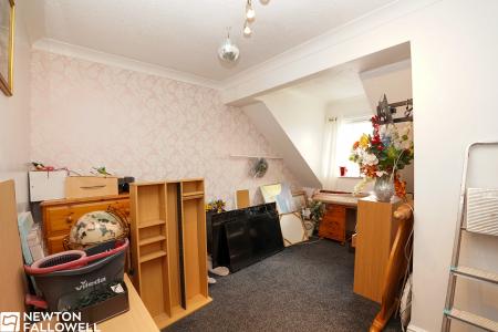 4 bedroom Detached house for sale in Wollaton Rise, Retford, DN22