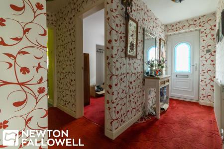 3 bedroom Bungalow for sale in South View Drive, Clarborough, DN22