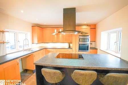 3 bedroom Terraced House for sale in High Street, Gringley-On-The-Hill, DN10