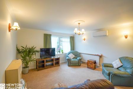 4 bedroom Detached house for sale in St Martins Close, North Leverton, DN22