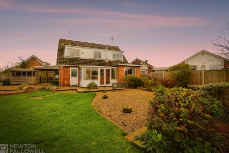 4 bedroom Detached house for sale in St Martins Close, North Leverton, DN22