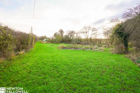 3 bedroom Cottage for sale in Great North Road, Tuxford, NG22