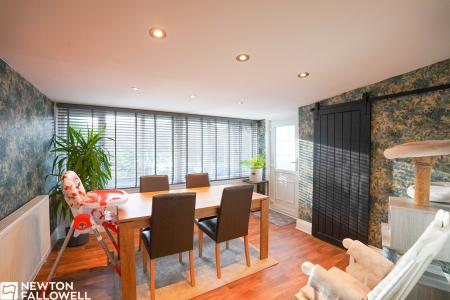 2 bedroom Semi-detached house for sale in Lincoln Road, Tuxford, NG22