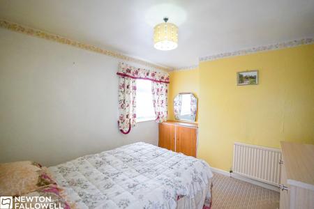 3 bedroom Semi-detached house for sale in Lawnwood Avenue, Elkesley, DN22