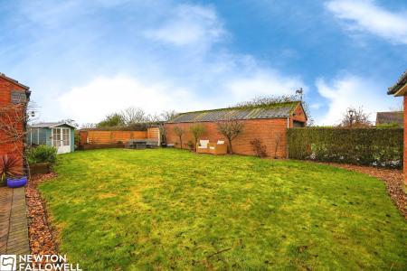 5 bedroom Bungalow for sale in Fingle St, North Leverton, North Leverton, DN22