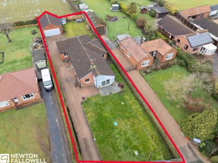 5 bedroom Bungalow for sale in Fingle St, North Leverton, North Leverton, DN22