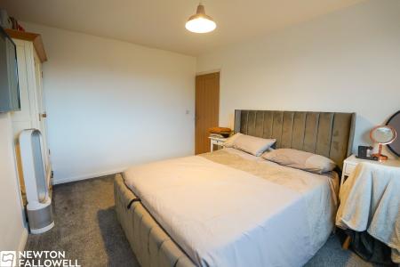 3 bedroom Semi-detached house for sale in Strawberry Road, Retford, DN22