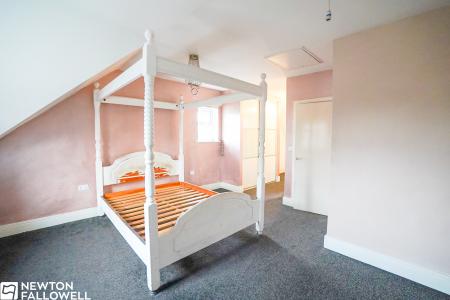 4 bedroom Semi-detached house for sale in Queen Street, Retford, DN22