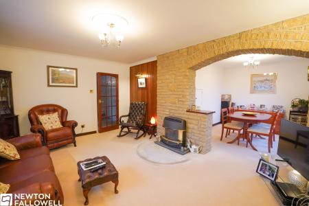 3 bedroom Bungalow for sale in Tiln Court, Retford, DN22