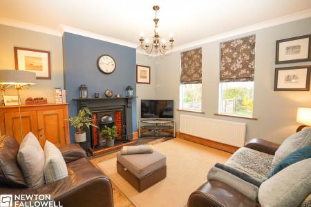 3 bedroom Semi-detached house for sale in Bolham Villas, Bolham Way Bolham, Retford, DN22
