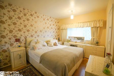 3 bedroom Semi-detached house for sale in Sandringham Road, Retford, DN22