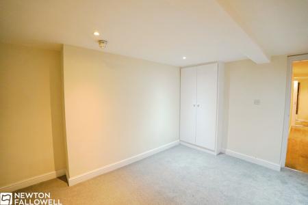 2 bedroom Flat for sale in Victoria Road, Retford, DN22