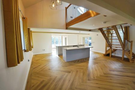 2 bedroom Detached house to let in Hickleton Hall, Doncaster, DN5