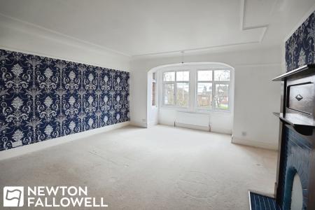 5 bedroom Detached house for sale in North Road, Retford, DN22