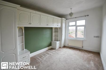 5 bedroom Detached house for sale in North Road, Retford, DN22