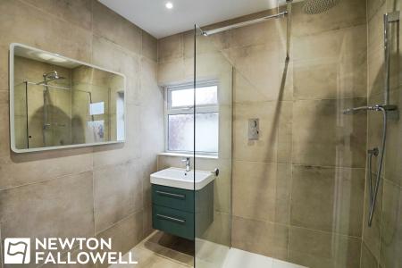 5 bedroom Detached house for sale in North Road, Retford, DN22