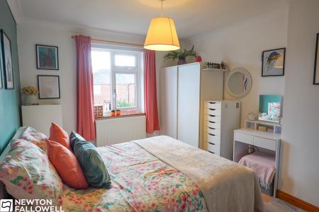 3 bedroom End of terrace house for sale in Sherwood Road, Retford, DN22