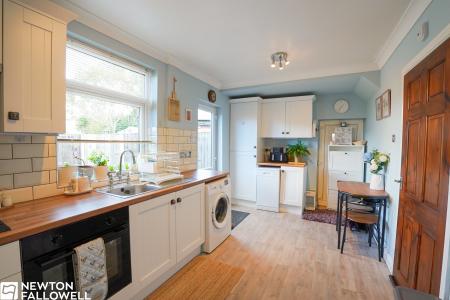3 bedroom End of terrace house for sale in Sherwood Road, Retford, DN22