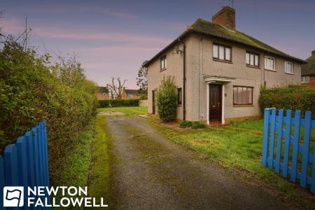 3 bedroom Semi-detached house for sale in Simon Close, Woodbeck, DN22