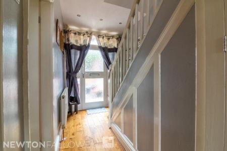 3 bedroom Semi-detached house to let in Harewood Avenue, Retford, DN22