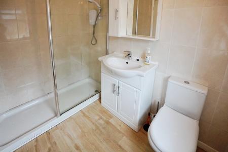 2 bedroom Semi-detached house to let in Forest View, Retford, Ordsall, DN22