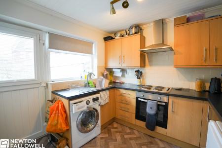 2 bedroom Semi-detached bungalow for sale in Portland Meadows, Sutton cum Lound, DN22