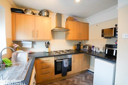 2 bedroom Semi-detached bungalow for sale in Portland Meadows, Sutton cum Lound, DN22