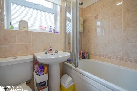 2 bedroom Semi-detached bungalow for sale in Portland Meadows, Sutton cum Lound, DN22