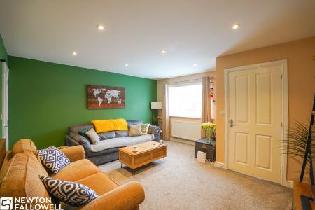 3 bedroom Semi-detached house for sale in Thrumpton Lane, Retford, DN22