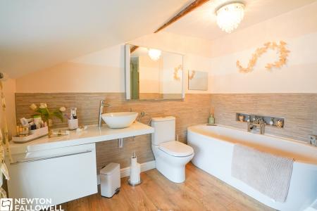 3 bedroom Detached house for sale in London Road, Retford, DN22