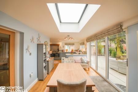 3 bedroom Detached house for sale in London Road, Retford, DN22