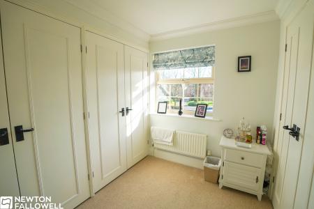 6 bedroom Detached house for sale in Rectors Gate, Retford, DN22