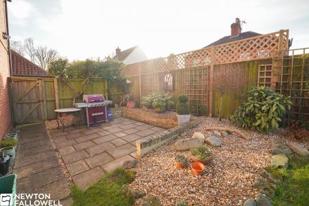 6 bedroom Detached house for sale in Rectors Gate, Retford, DN22