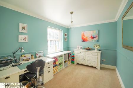 6 bedroom Detached house for sale in Rectors Gate, Retford, DN22