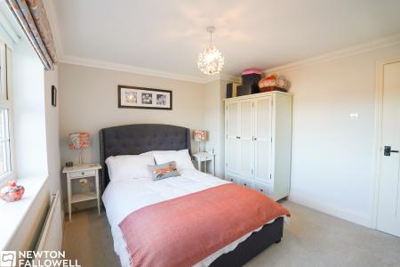 6 bedroom Detached house for sale in Rectors Gate, Retford, DN22