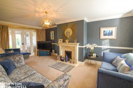 6 bedroom Detached house for sale in Rectors Gate, Retford, DN22