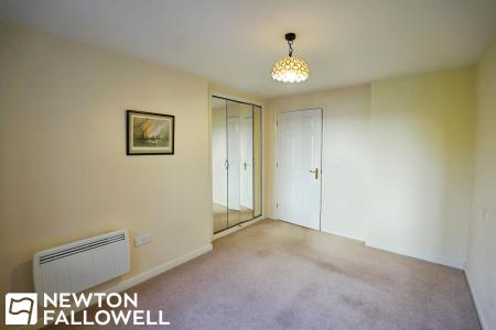 1 bedroom Flat for sale in North Road, Retford, DN22
