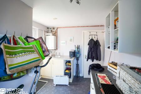 4 bedroom Detached house for sale in Grove Coach Road, Retford, DN22