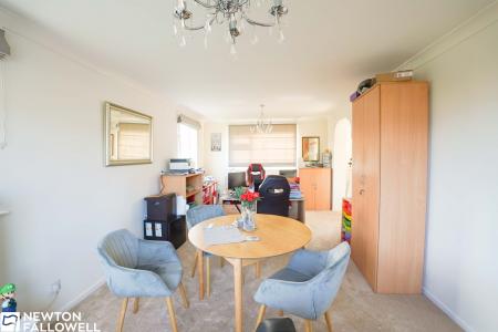 4 bedroom Detached house for sale in Grove Coach Road, Retford, DN22