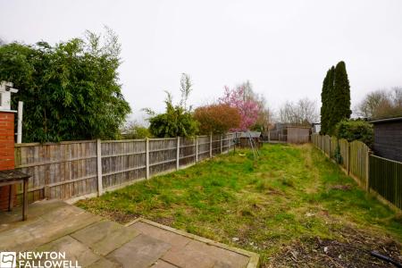 3 bedroom Semi-detached house for sale in Trent Street, Retford, DN22