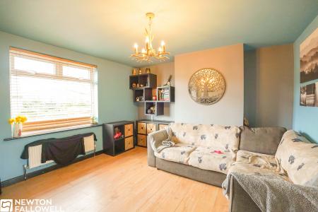 3 bedroom Terraced House for sale in High Street, Ordsall, DN22
