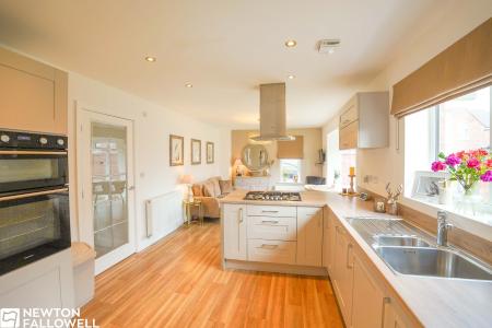 4 bedroom Detached house for sale in Bacopa Drive, Retford, DN22