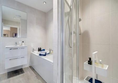 4 bedroom Detached house for sale in The Brambles, London Road, Retford, DN22