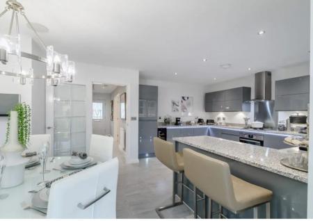 4 bedroom Detached house for sale in The Brambles, London Road, Retford, DN22