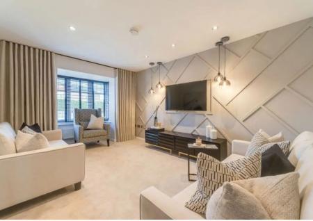 4 bedroom Detached house for sale in The Brambles, Retford, DN22