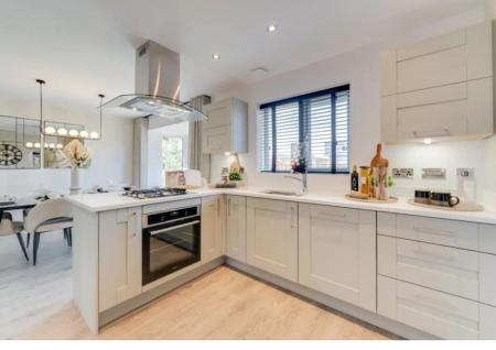 4 bedroom Detached house for sale in The Brambles, Retford, DN22