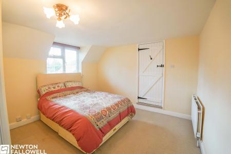 3 bedroom Semi-detached house for sale in Great North Road, Gamston, DN22