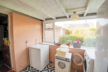 3 bedroom Bungalow for sale in Main Street Retford Nottinghamshire, North Leverton, DN22