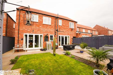 4 bedroom Detached house for sale in Blossom Grove, Retford, DN22