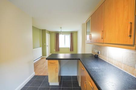 3 bedroom Town house for sale in Eldon Green, Tuxford, NG22